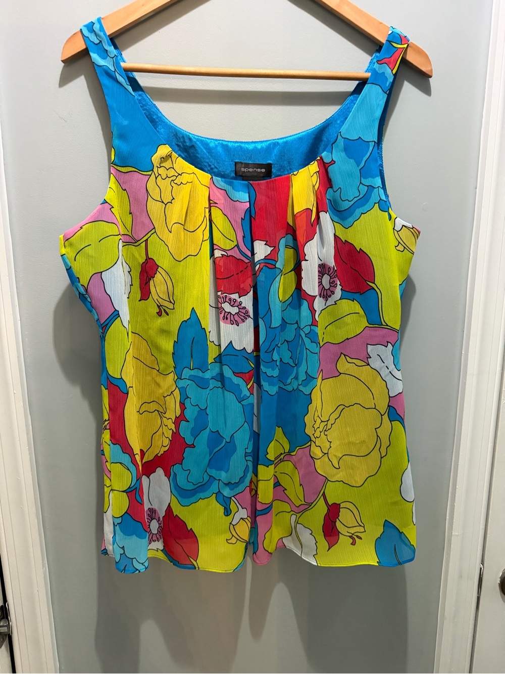 Spense Bright Floral Sleeveless Tank with Blue Trim
